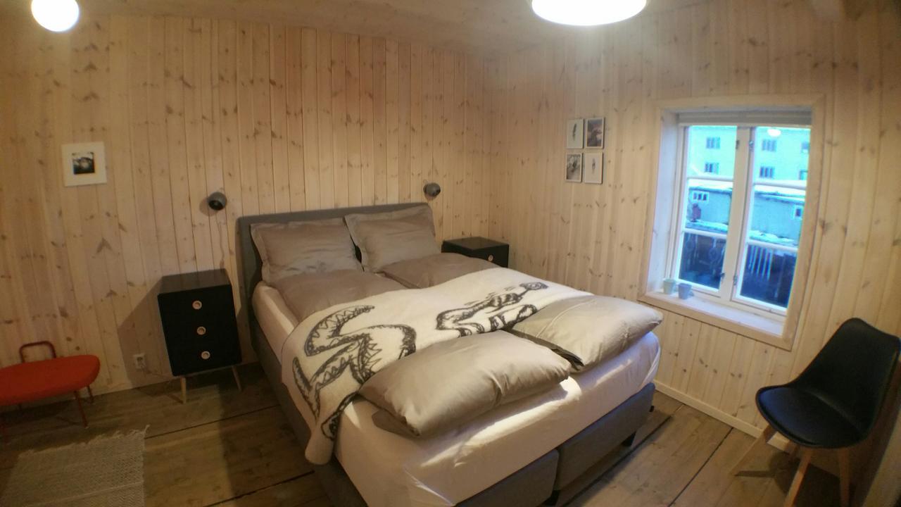 Lysvoldbrygga Panzió Henningsvær Kültér fotó