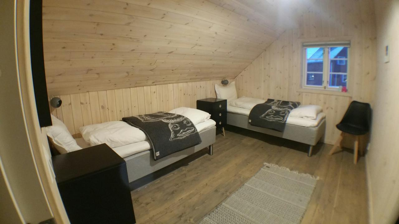 Lysvoldbrygga Panzió Henningsvær Kültér fotó